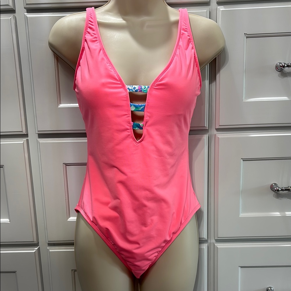 Lilly Pulitzer Pink Pink Jaspen Swimsuit - Picture 4 of 6